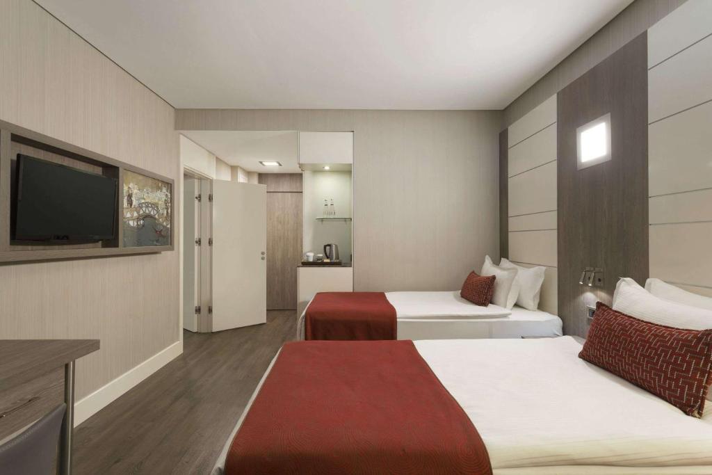 Ramada Encore Istanbul Bayrampasa - image 3