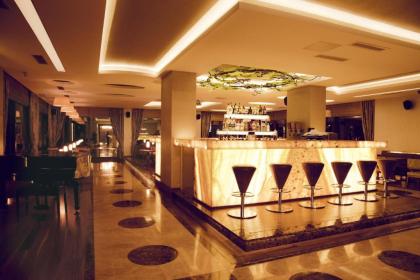 Hotel Suadiye - image 12