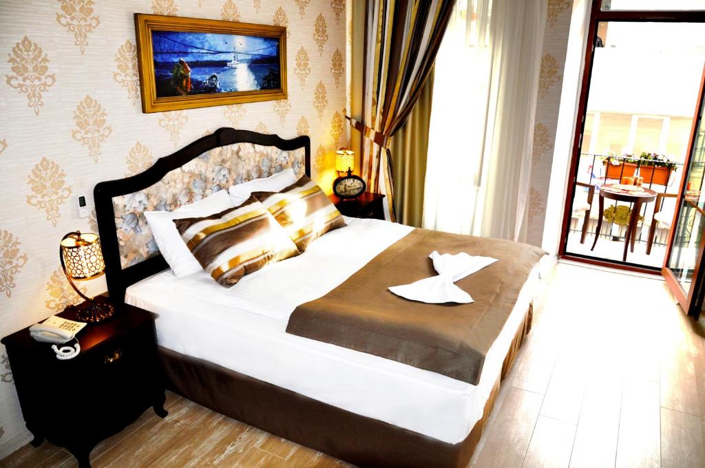 Taksim House - main image