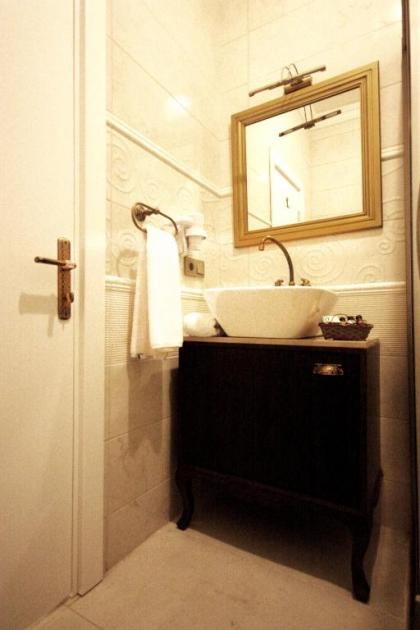 Taksim House - image 3