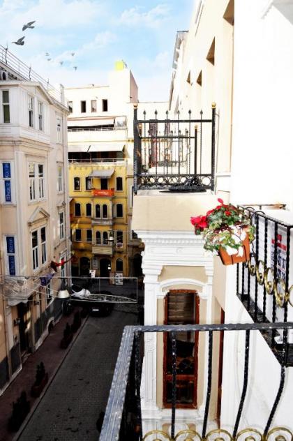 Taksim House - image 9