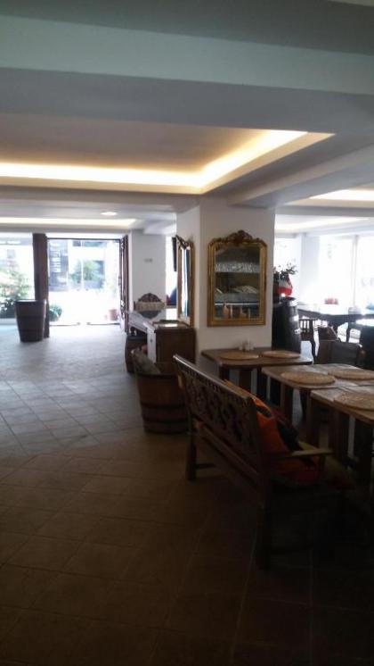 Semsan Hotel - image 2