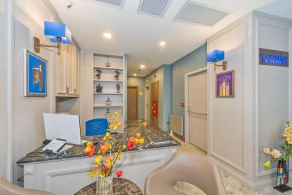 Taximist Hotel - image 11