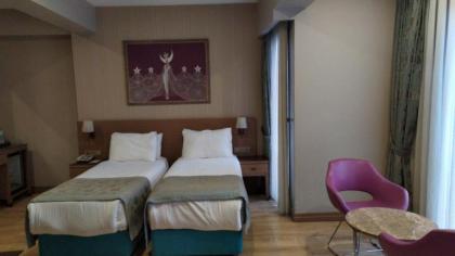 Taximist Hotel - image 3