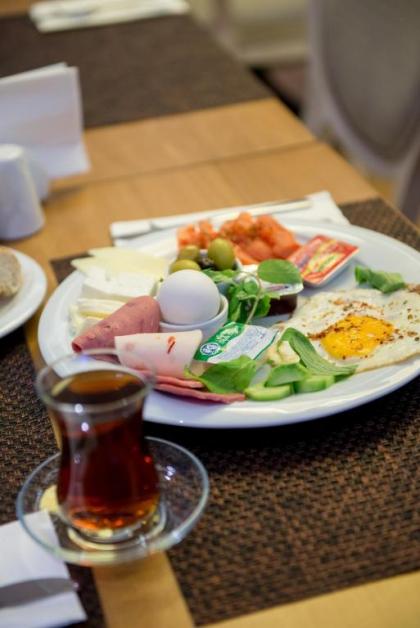 GK Regency Suites Hotel - image 15