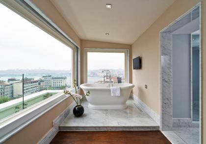 The Bank Hotel Istanbul a Member of Design Hotels - image 18
