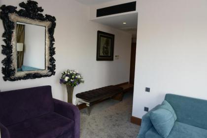 Style Hotel Sisli - image 4