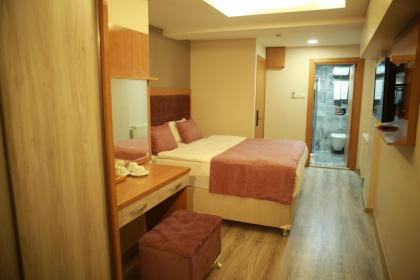 Hotel Black Pearl - image 16