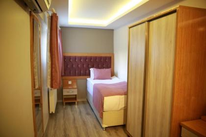 Hotel Black Pearl - image 17