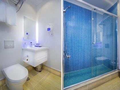 Fatih Hotel Corner - image 3