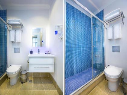 Fatih Hotel Corner - image 4