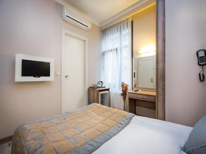 Fatih Hotel Corner - image 5