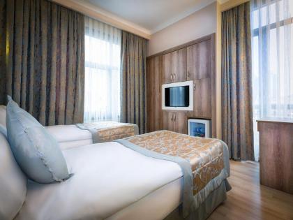 Fatih Hotel Corner - image 8