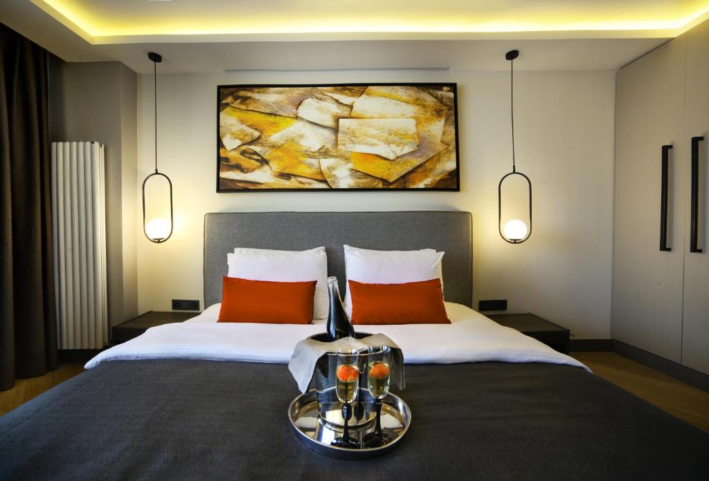 The Capital Hotel - main image