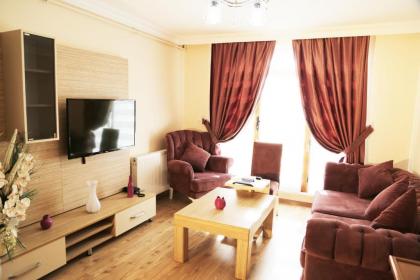 Overland Residence - image 13