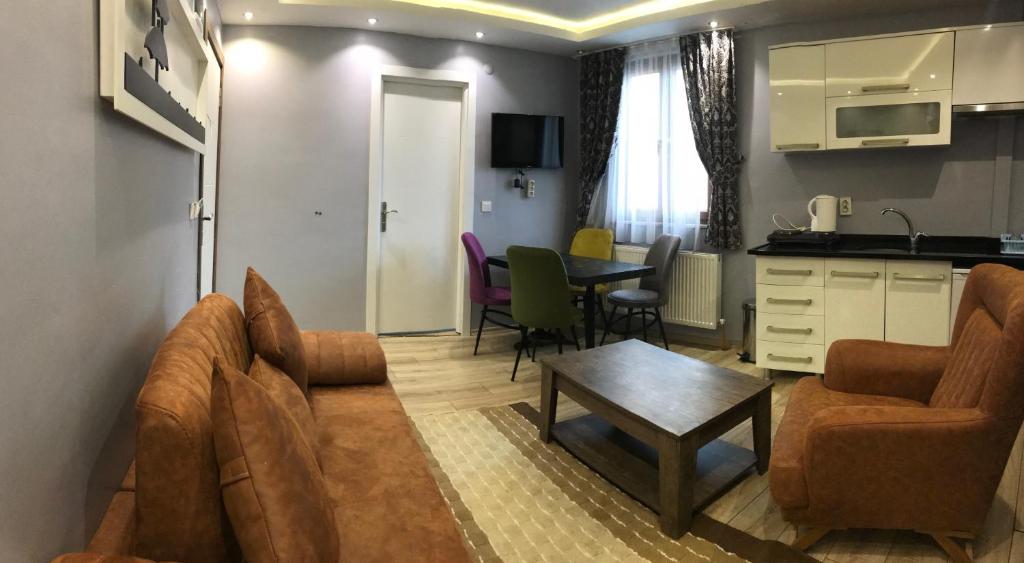 Dolce Vita Suite Hotel - image 4