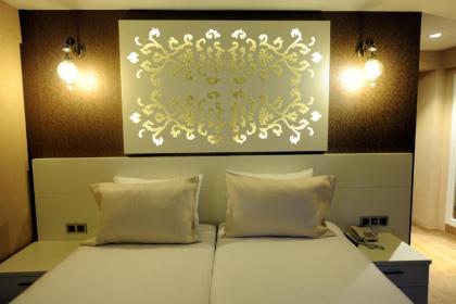 Rooms Inn Taxim - image 10
