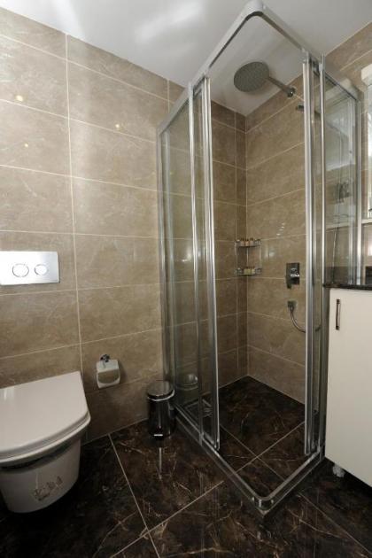 Rooms Inn Taxim - image 20