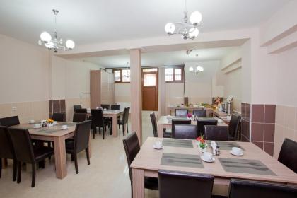 Birlik Apart Hotel - image 7