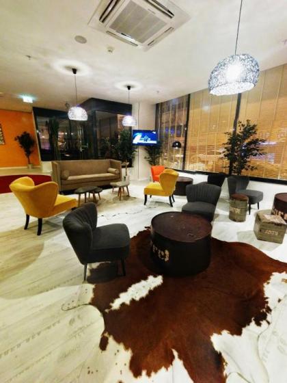 Tempo Fair Suites - Airport - image 18