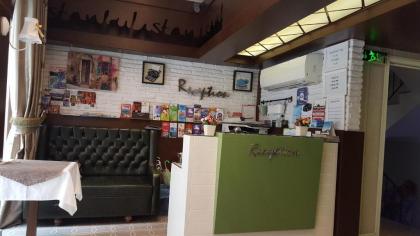 Just Inn Hotel - image 13