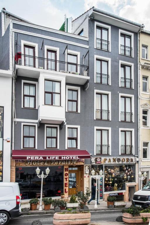 Pera Life - image 3