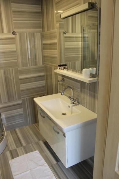 Felicity Hotel İstanbul - image 18