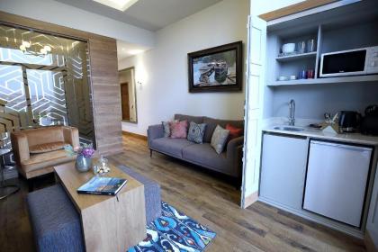 Isfanbul Holiday Home & Suites - image 6
