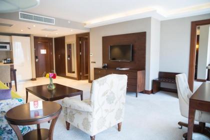 Grand Aras Hotel & Suites - image 14