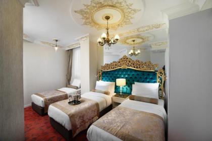 White Monarch Hotel - image 17