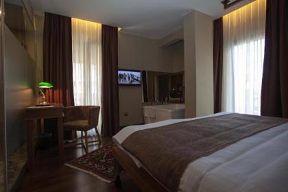 Juliet Rooms & Kitchen - image 28