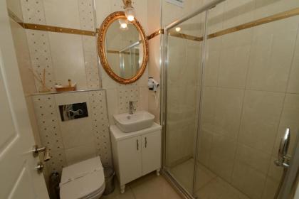 Diamond Royal Hotel - image 5