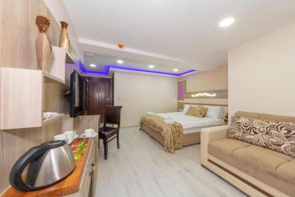 Raimond Hotel - image 16
