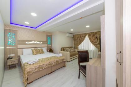 Raimond Hotel - image 19