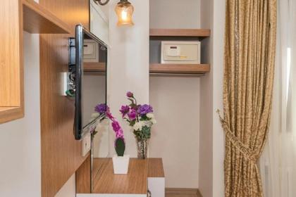Raimond Hotel - image 4