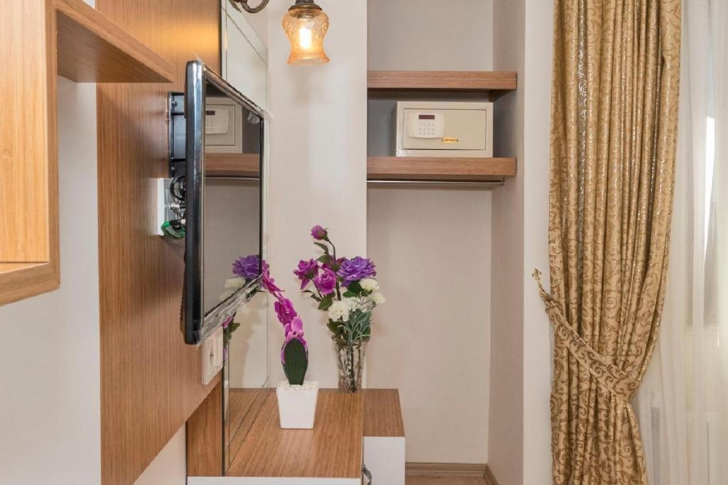 Raimond Hotel - image 4