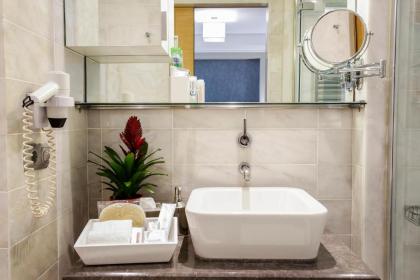 Housez Suites & Apartments Special Class - image 12