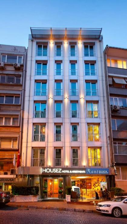 Housez Suites & Apartments Special Class - image 2