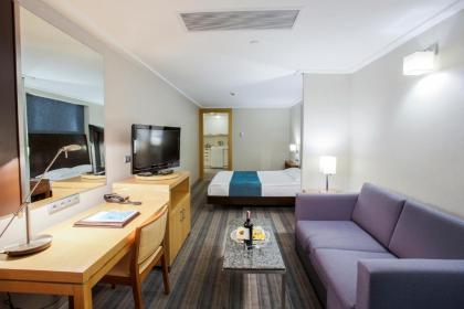 Housez Suites & Apartments Special Class - image 3