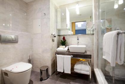 Housez Suites & Apartments Special Class - image 7