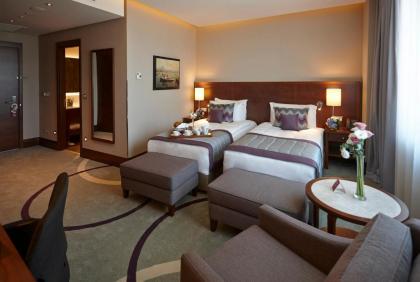 Crowne Plaza Istanbul Oryapark - image 10