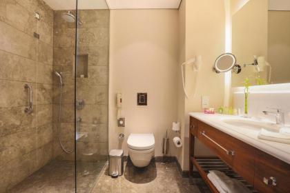 Crowne Plaza Istanbul Oryapark - image 2