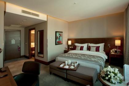 Crowne Plaza Istanbul Oryapark - image 5