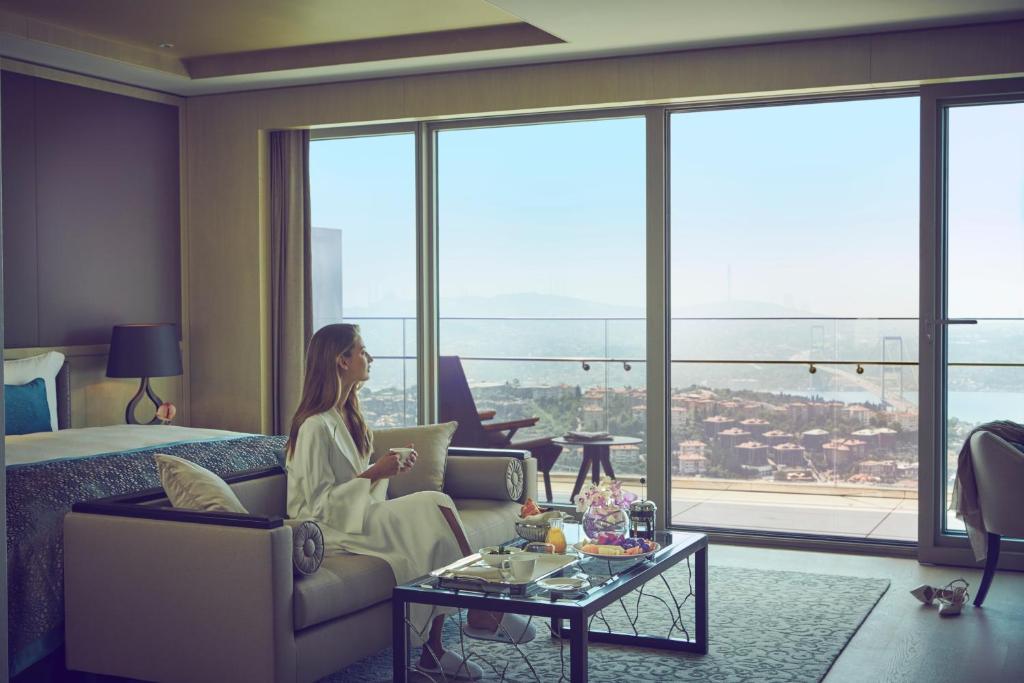 Raffles Istanbul - image 7