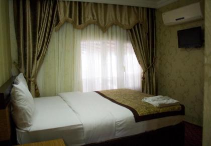 Best House Hotel - image 20