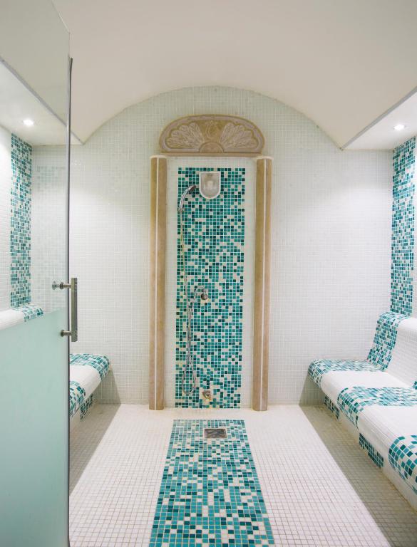 Reis Inn Hotel - image 4