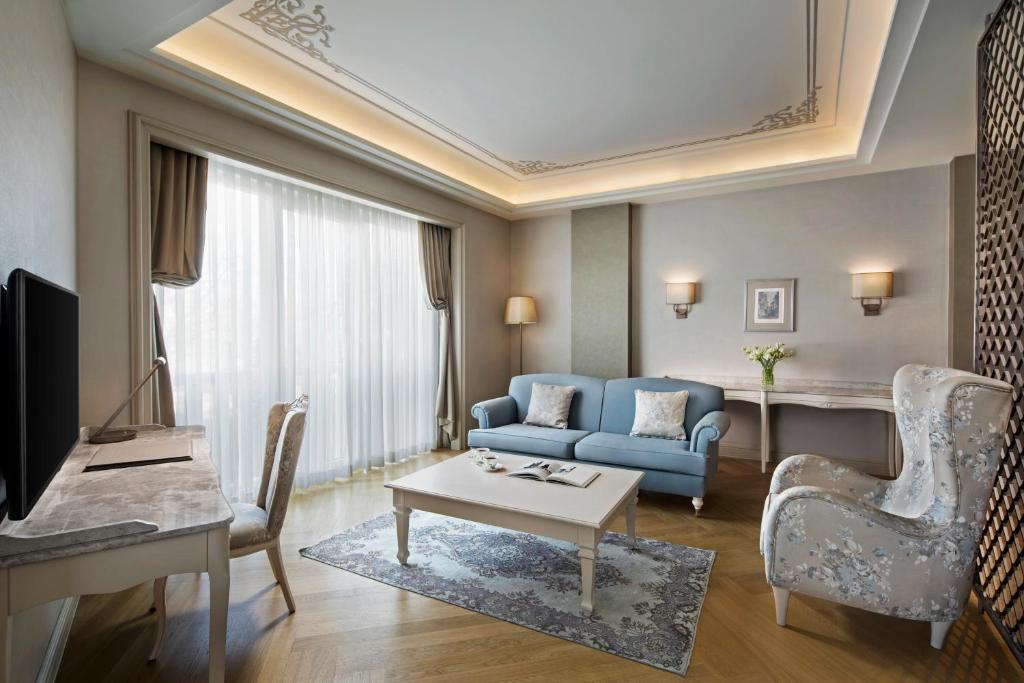 Lazzoni Hotel - image 5