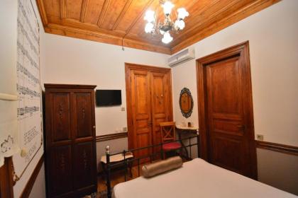 Ottoman Suites By Sera House - image 15