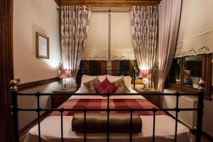 Ottoman Suites By Sera House - image 4