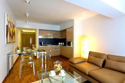 The Place Hotel - image 4